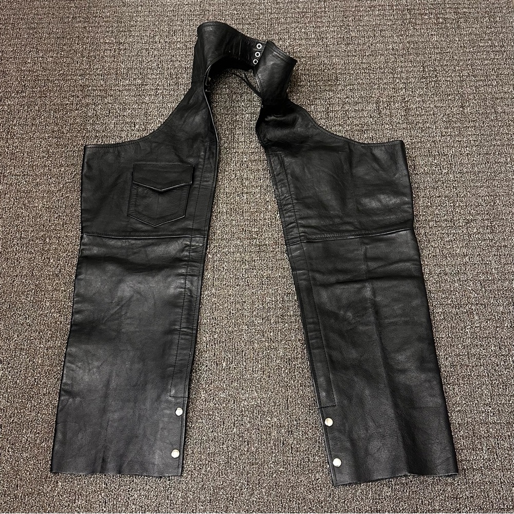 Pro Rider Black Leather Chaps Biker Rider Motorcycle Size M‎ USA Bikercore